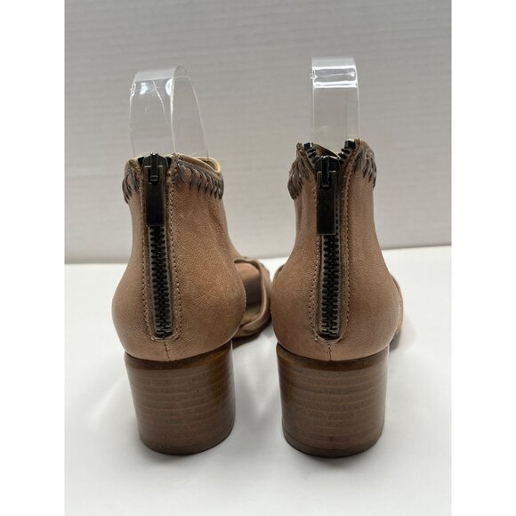 Sundance Point of Difference Stacked Heel Open Toe Sandals Size 38/ 8 - Picture 6 of 10
